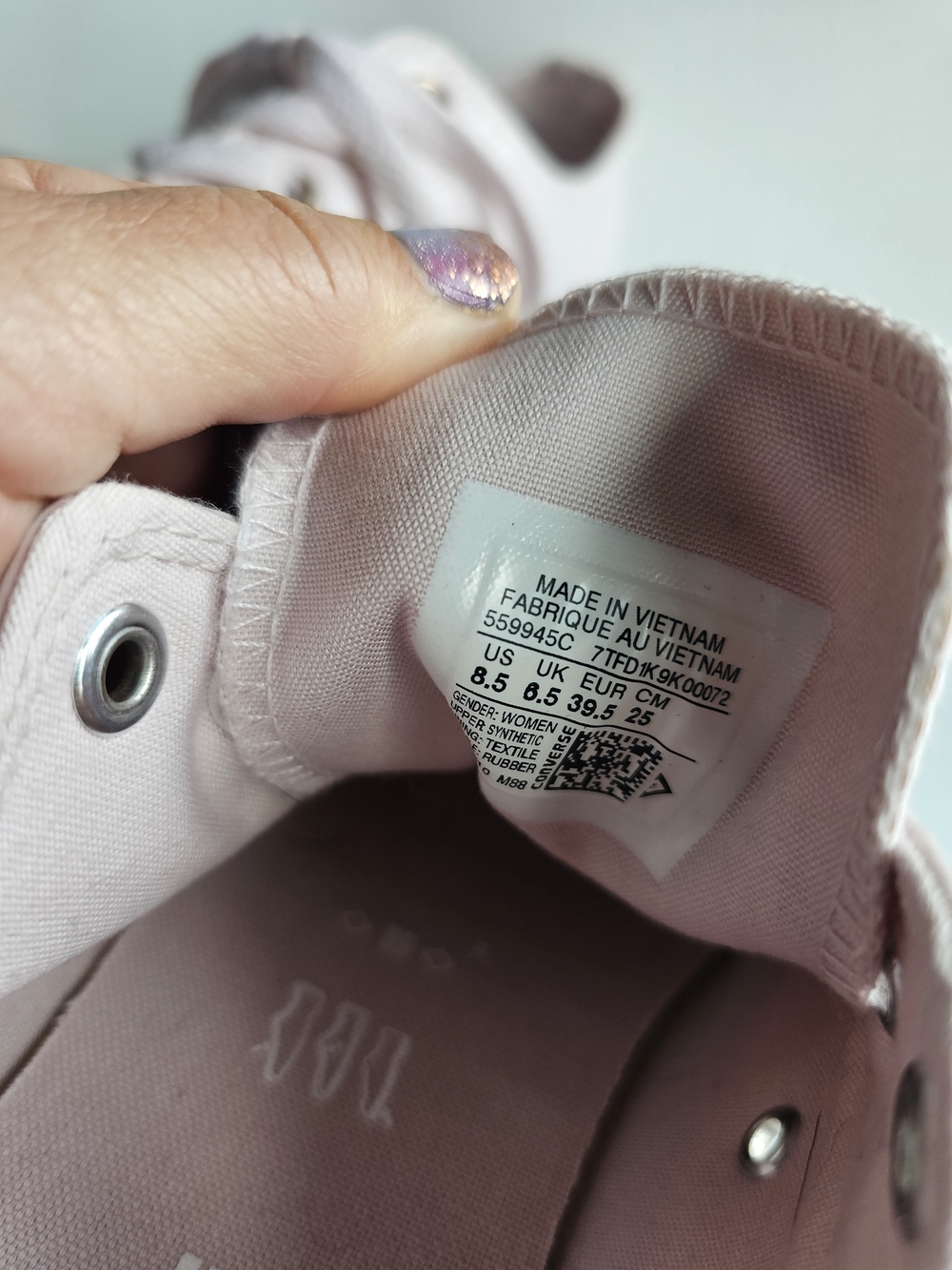 Women's Low-Top Pastel Pink Canvas Sneakers - Picture 4 of 7